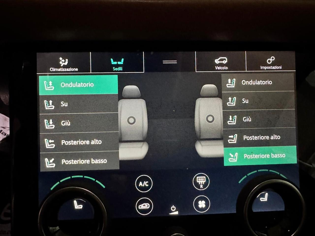 Land Rover Range Velar 3.0 V6 SD6 300 CV SE- TV Posteriori Tagliandi certificati Land - Auto Full