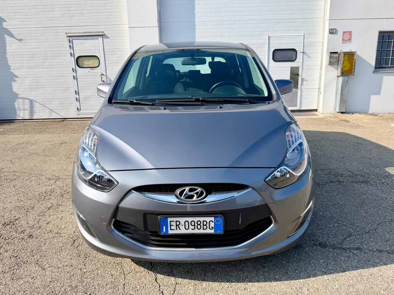 Hyundai iX20 1.4crdi 90cv 2013 91.000km catena sostituita