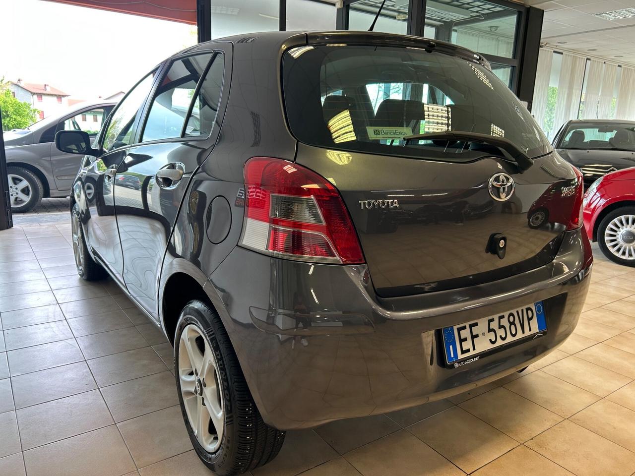 Toyota Yaris -2011 1.3 101cv 120.000 KM NEOPATENTATI
