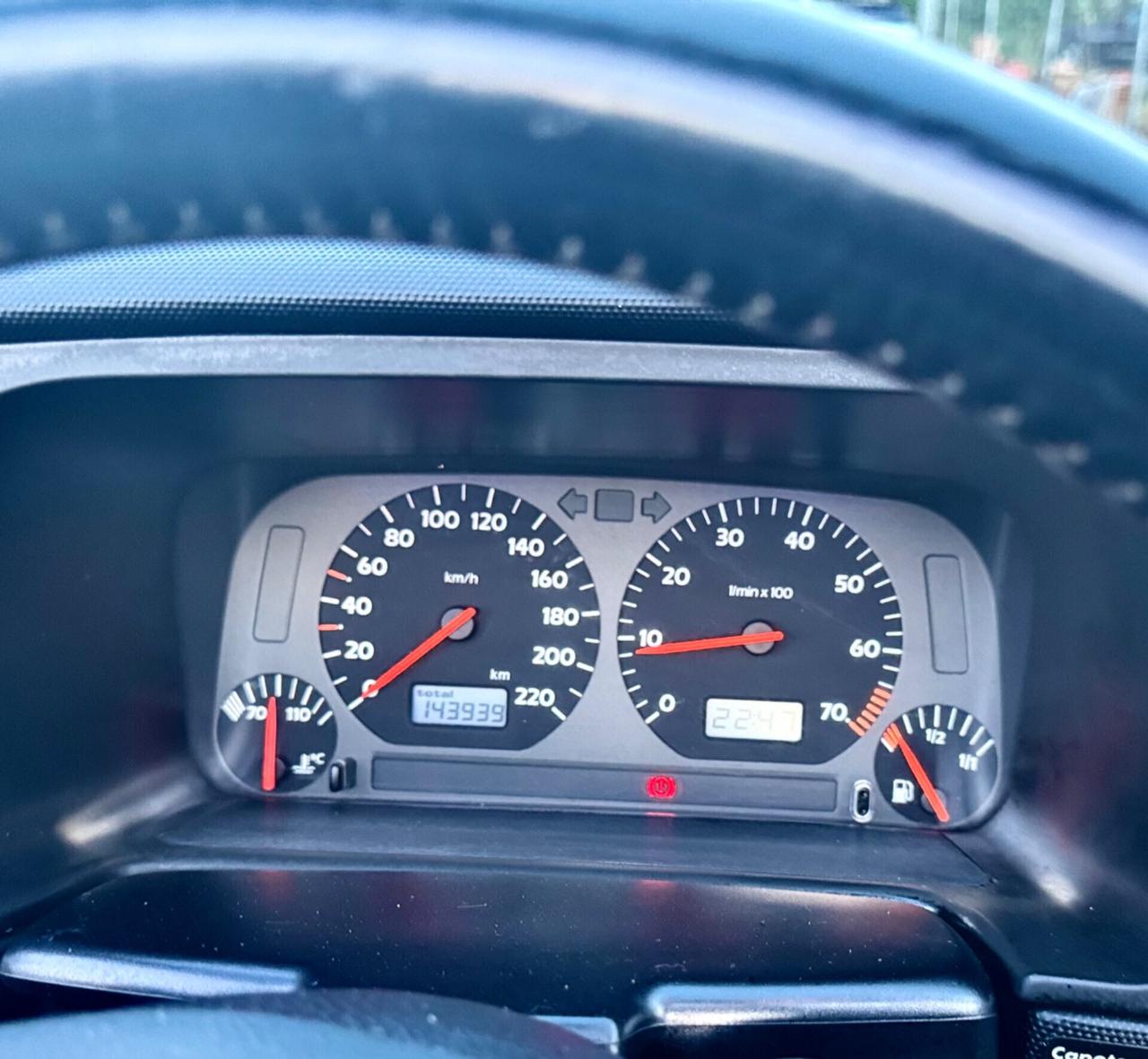 Volkswagen Golf Cabriolet 1.6 benzina 1999 ASI