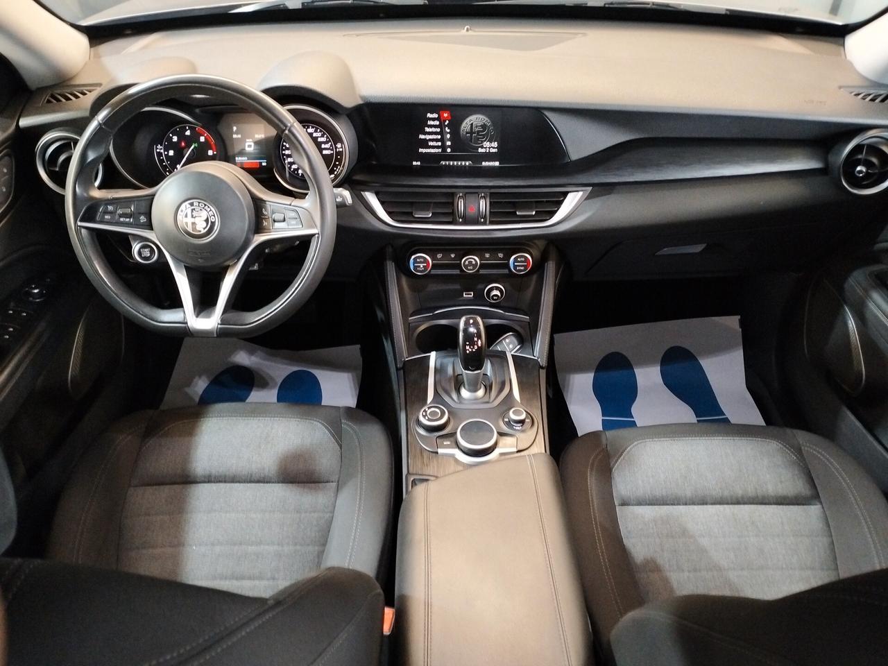Alfa Romeo Stelvio 2.2 t Business Q4 180cv auto