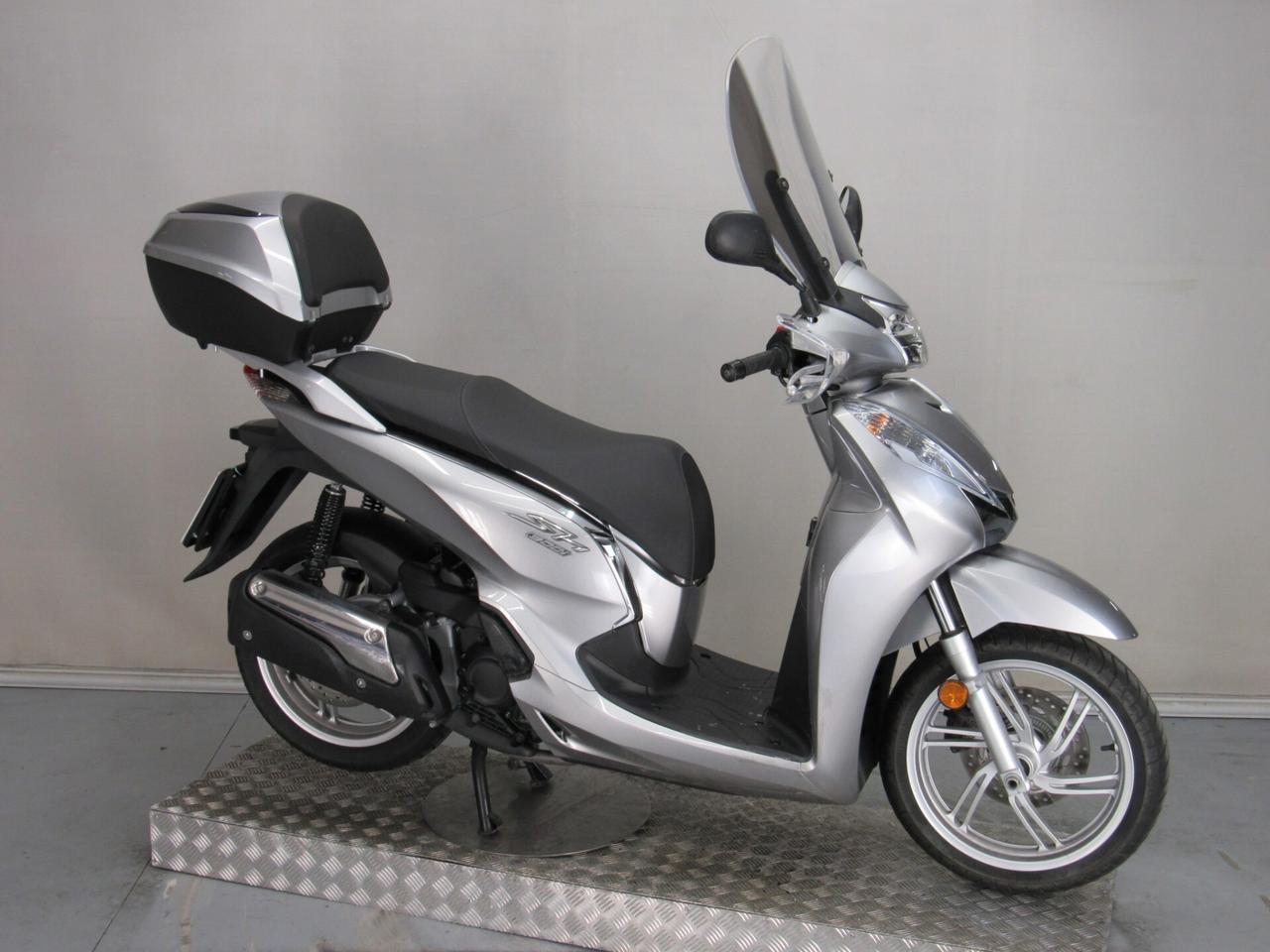 Honda SH 300 i ABS