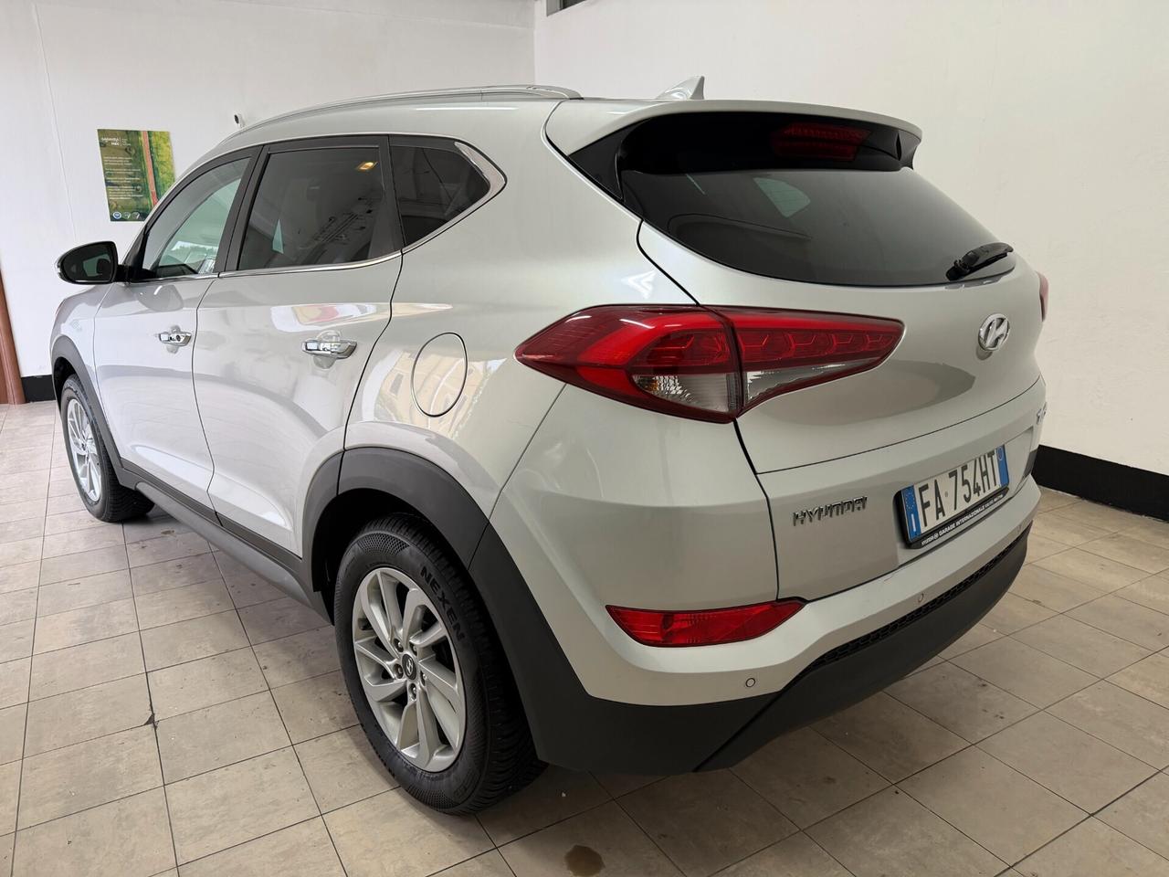 Hyundai Tucson 1.7 CRDi XPossible OK NEOPATENTATI E6