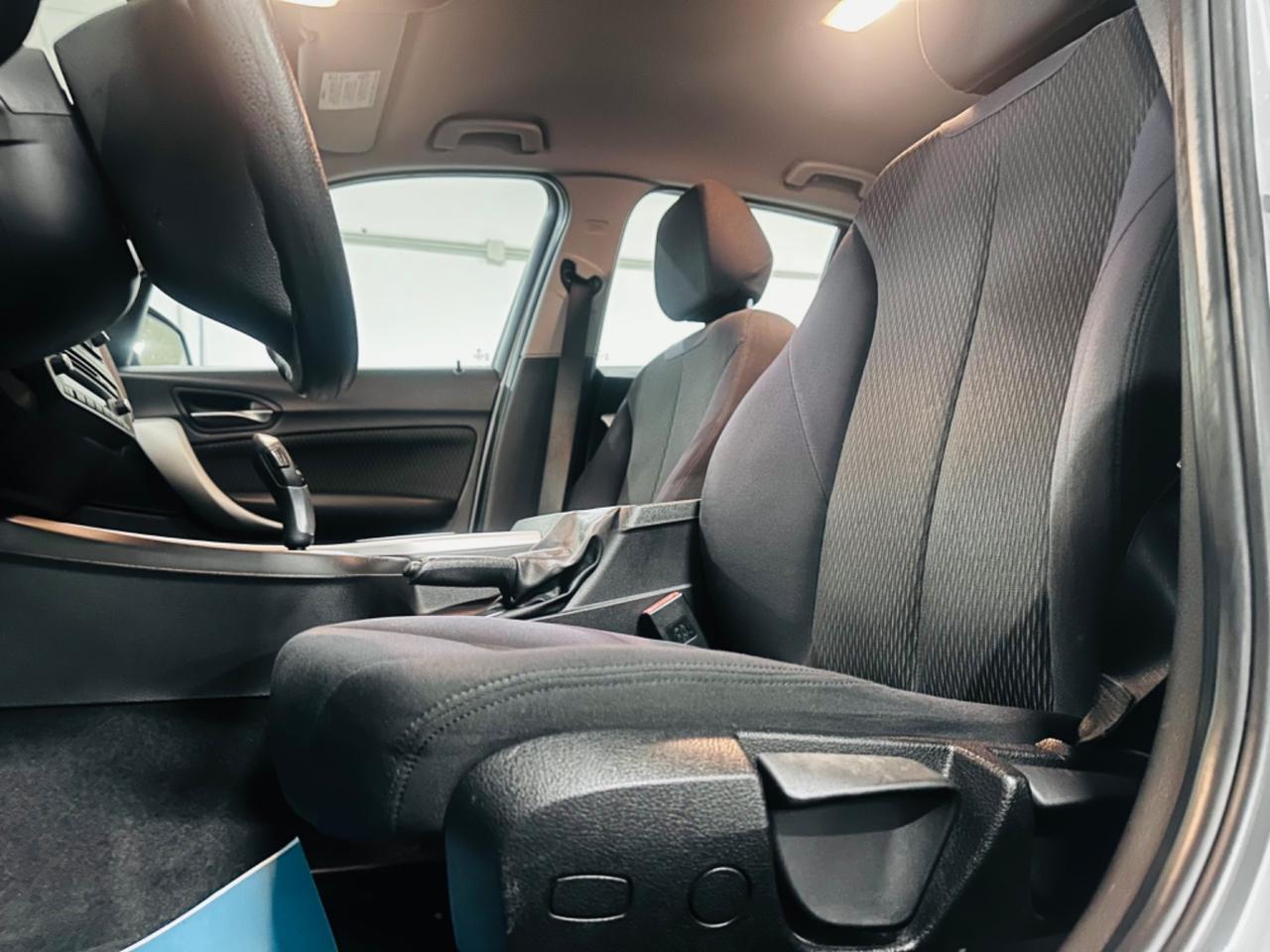 Bmw 118 120d 5p. Sport