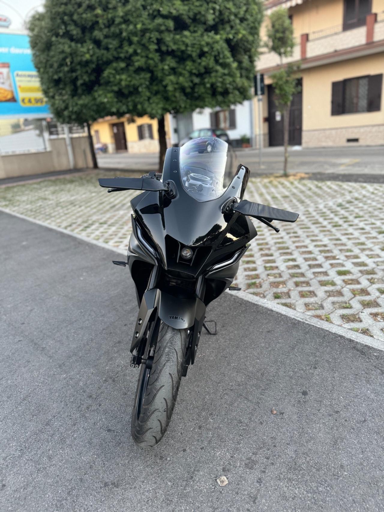 Yamaha YZF R125