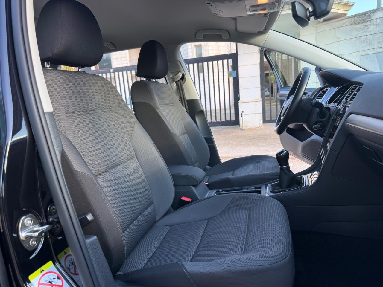 Volkswagen Golf 1.6 TDI 115CV 5p. Business BlueMotion Technology