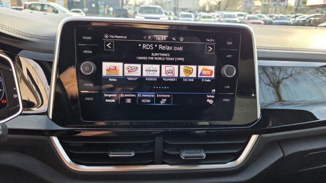 VOLKSWAGEN T-Roc 1.0 TSI R-Line PERMUTE OK NEOPAT. UNICOPROPR.
