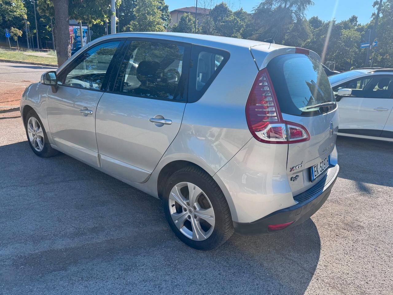 Renault Scenic Scénic X-Mod 1.5 dCi 110CV EDC Luxe