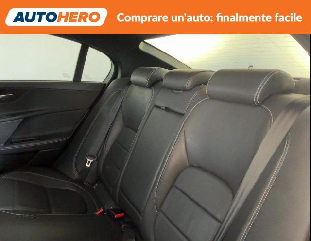 JAGUAR XE 2.0 D Turbo 180CV aut. R-Sport