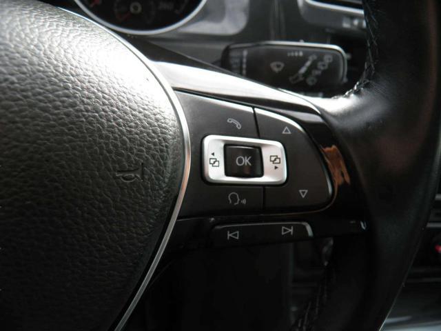 VOLKSWAGEN Golf 1.0 TSI 110 CV 5p. Trendline BlueMotion Technology