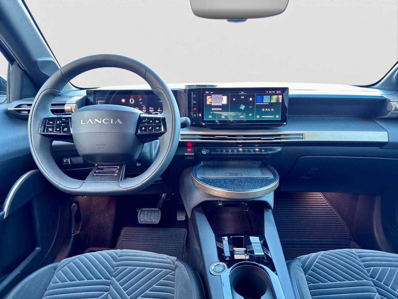 Lancia Ypsilon Hybrid e-DCT LX - 2025