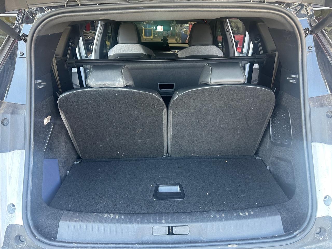 Peugeot 5008 Hybrid 136 e-DCS6 GT