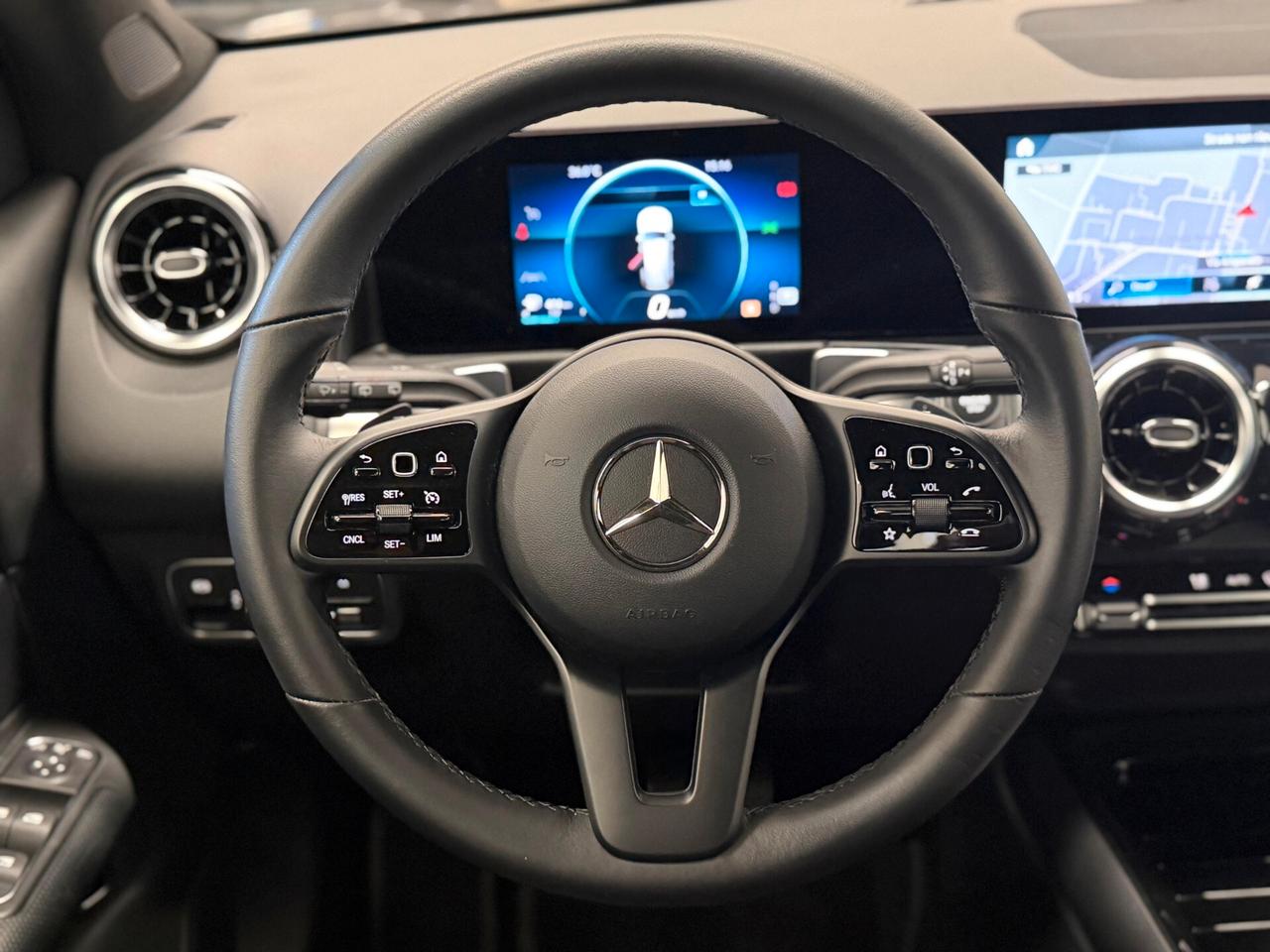 Mercedes-benz GLB 180 d Automatic