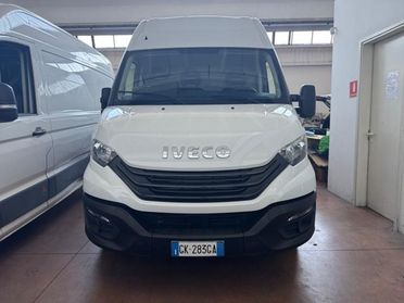 IVECO DAILY FURGONE 3520L H2 BLUE