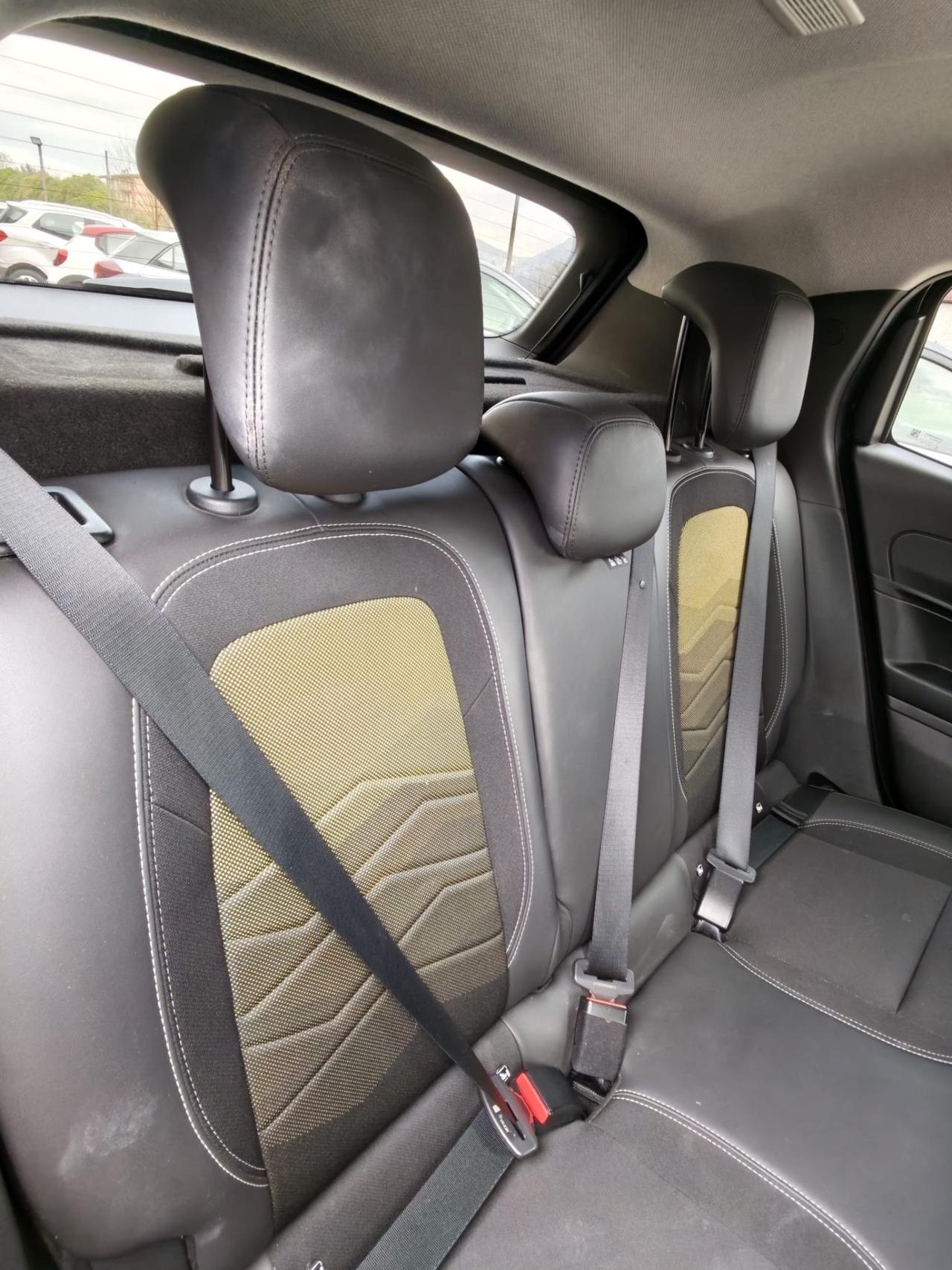 Jeep Avenger 1.2 Turbo 100 CV Summit permute e finanziamenti