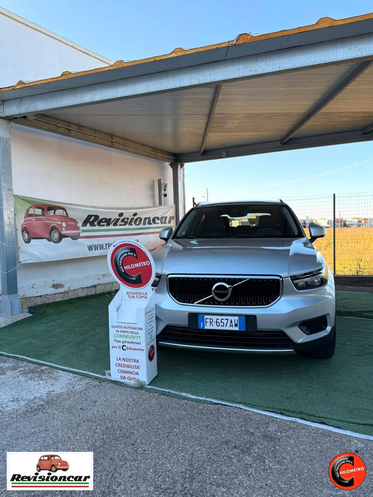 Volvo XC40 D4 AWD Geartronic Momentum