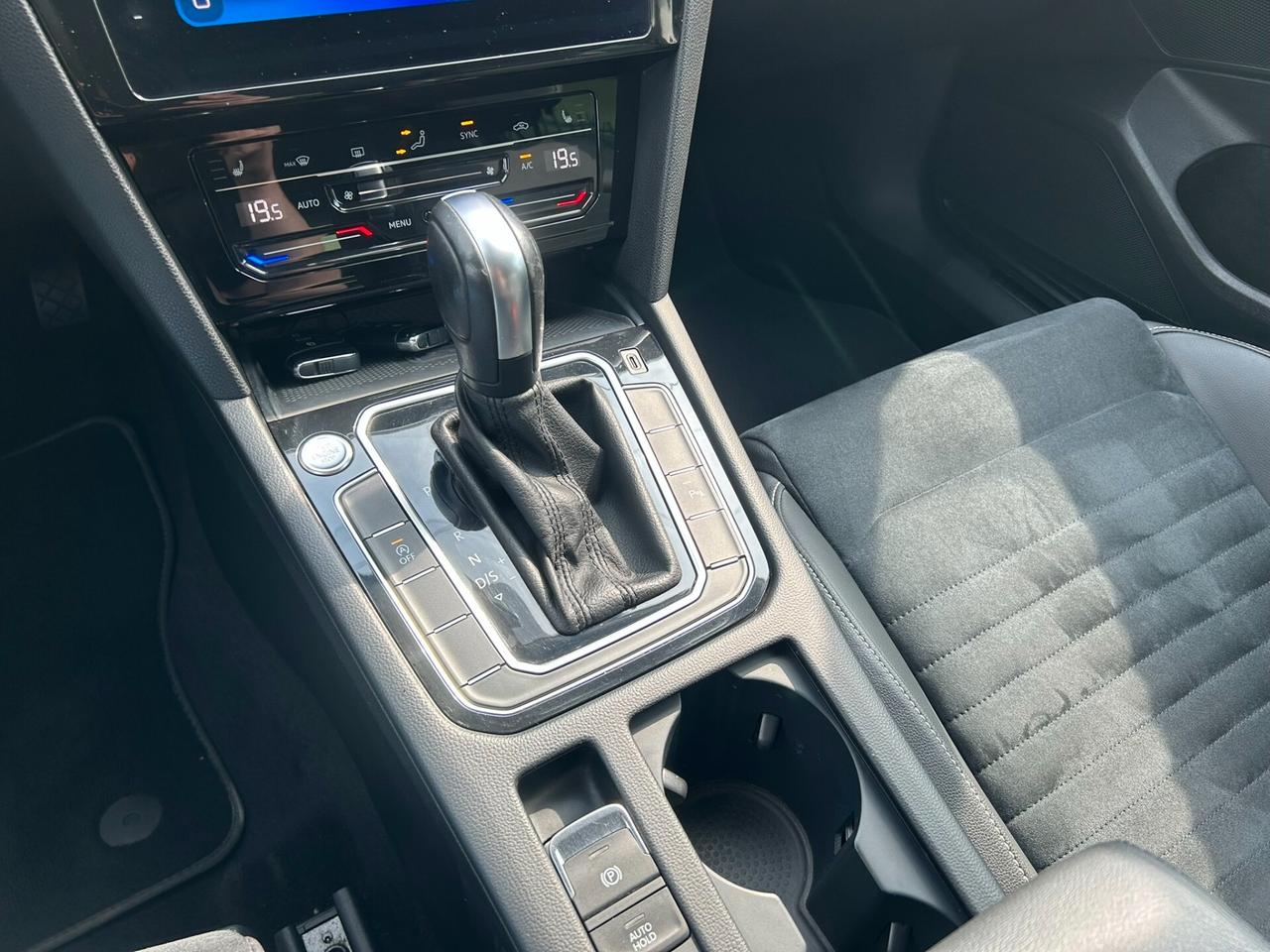 VW PASSAT VARIANT 2.0 TDI 150CV DSG Executive