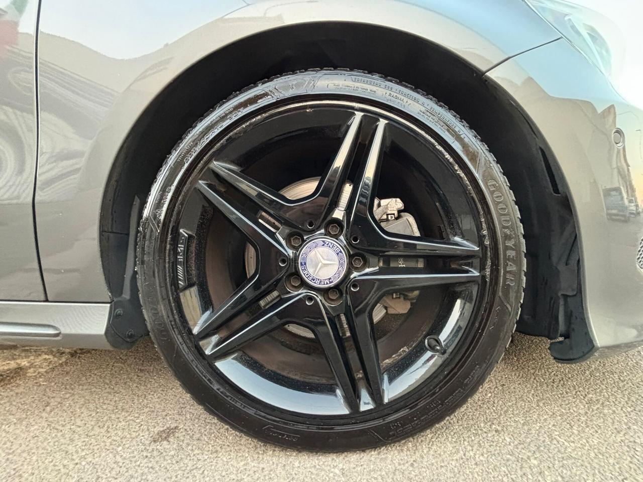 Mercedes-benz A 180 CDI Premium AMG- 2014