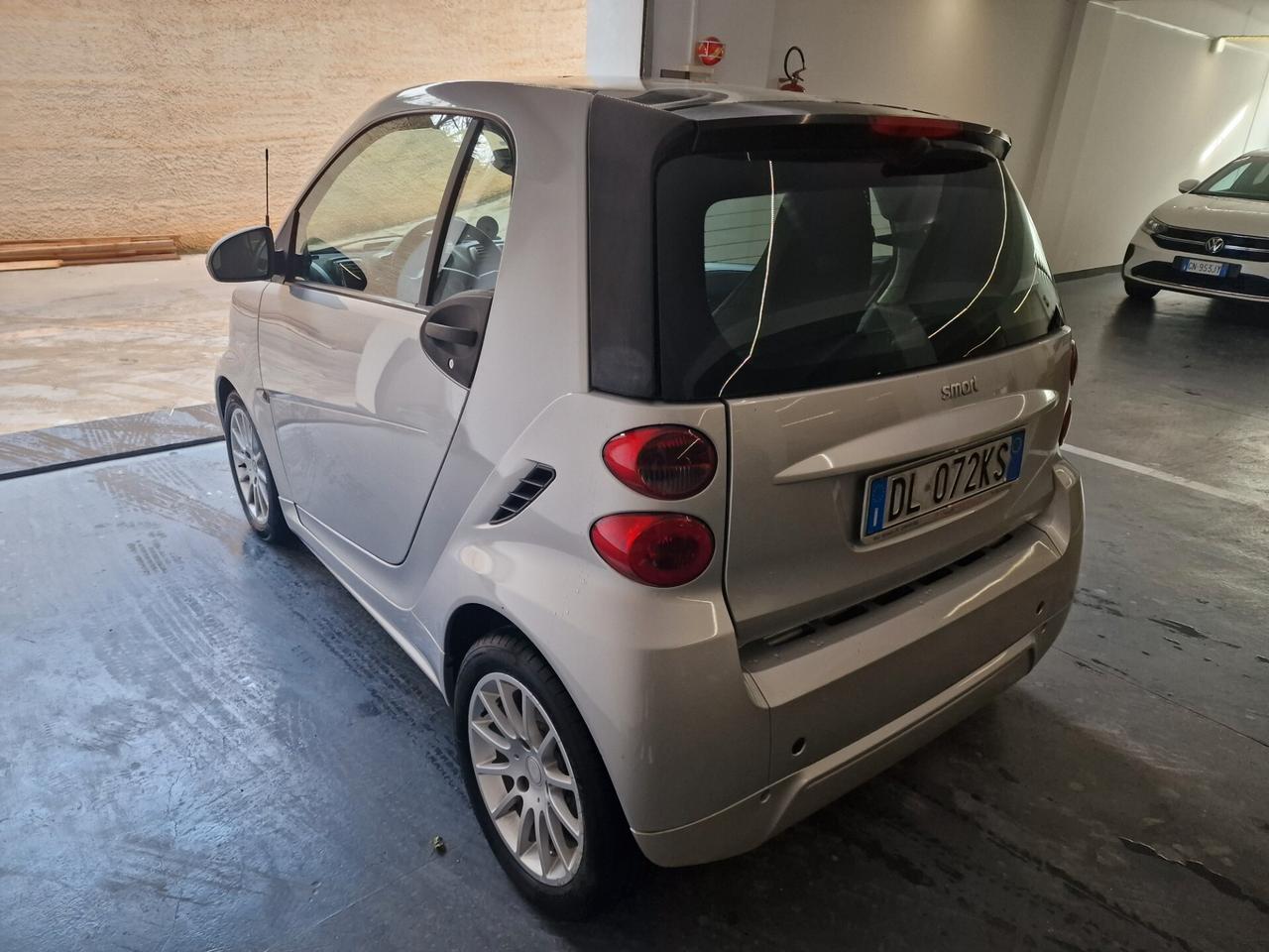 Smart ForTwo 1000 52 kW coupé passion