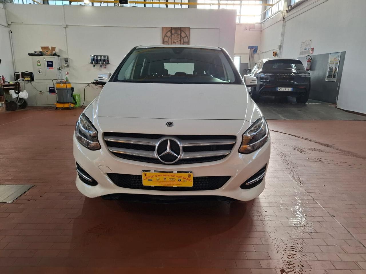 Mercedes-benz B 250 Premium