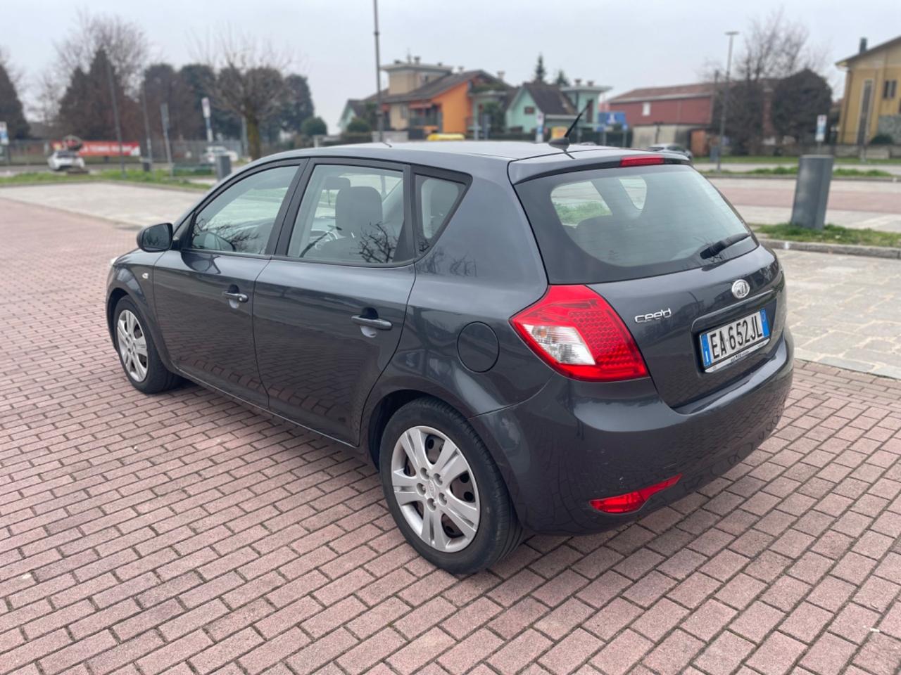 Kia Ceed cee'd 1.6 CRDi VGT 90CV 5p. LX