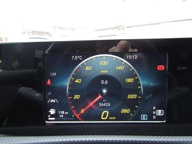 Mercedes-Benz A 180 PREMIUM 136 CV CAMBIO AUTO,NEOPATENTATI,FARI LED