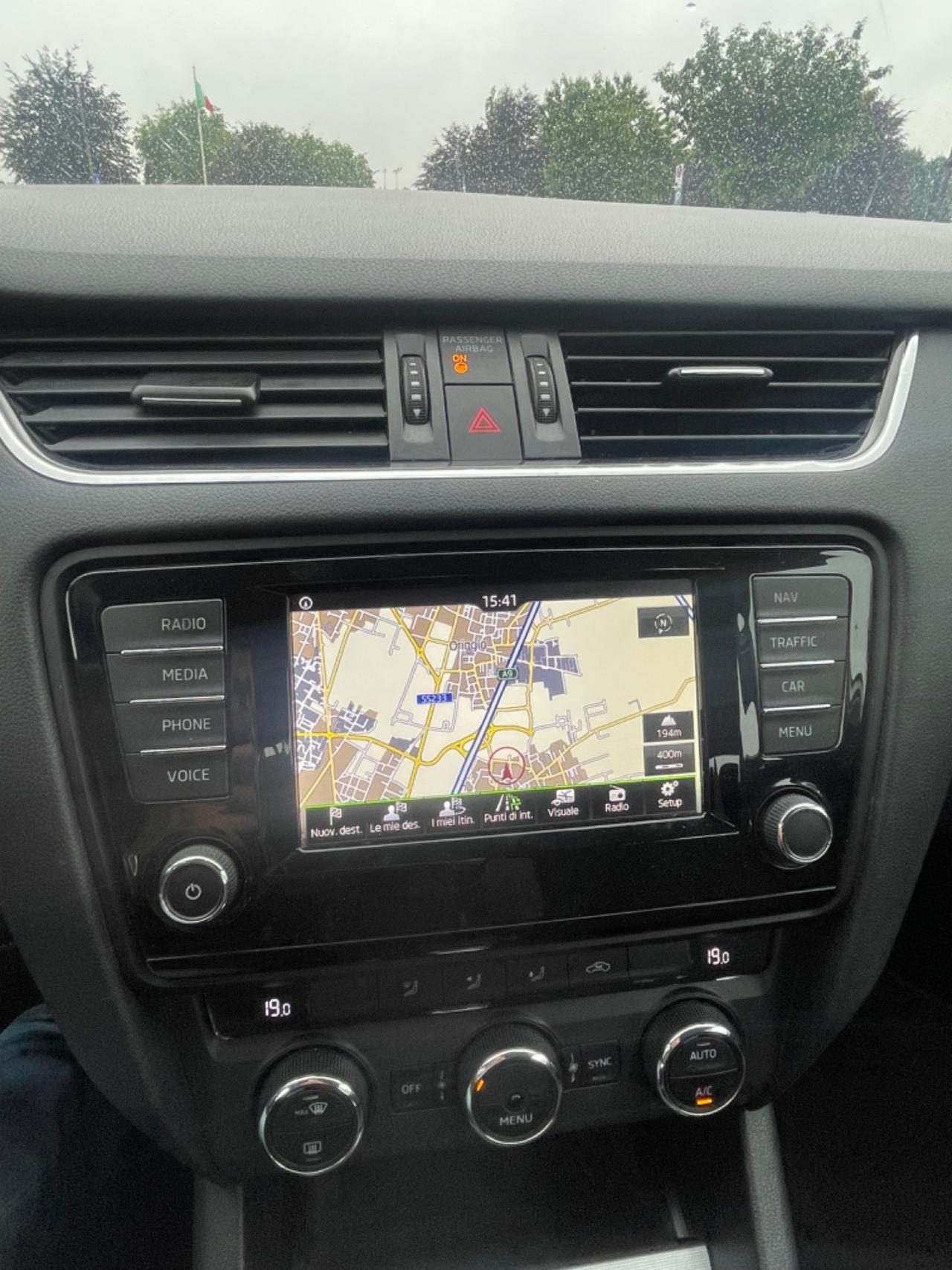 Skoda Octavia 1.6 TDI CR 110 CV DSG Wagon Executive