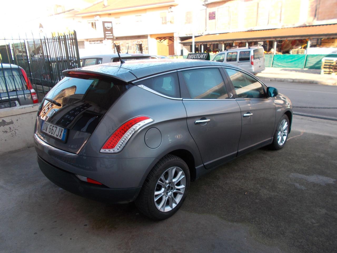 Lancia Delta 1.6 MJT DPF Platino