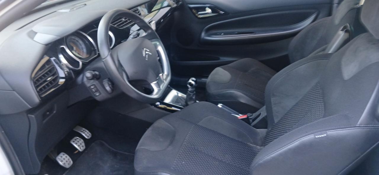 Citroen Ds 3 1200 benzina neopatentati
