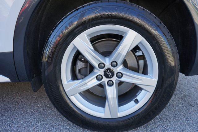 AUDI Q5 SPORTBACK 40 TDI quattro S tronic Business Advance