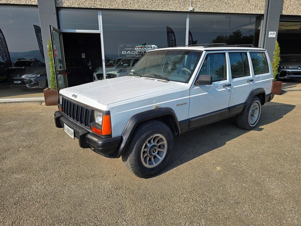 Jeep Cherokee 2.1 turbodiesel 5 porte Chief