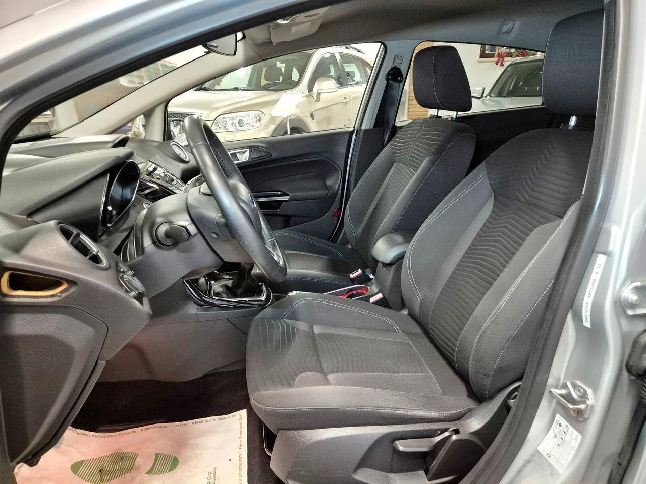 Ford Fiesta 1.5 TDCi 75CV 5 porte Titanium