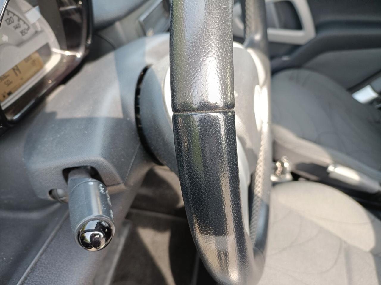 Smart ForTwo 1000 62 kW coupé passion