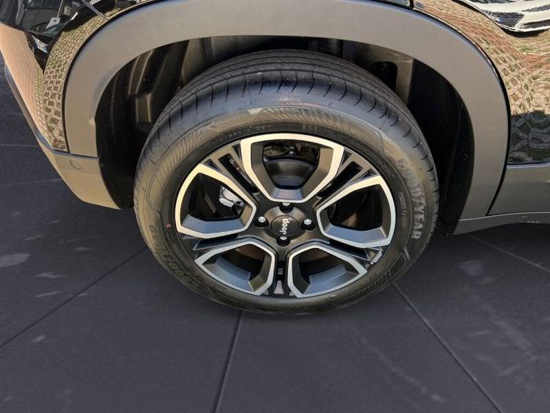 Jeep Avenger 1.2 Turbo 110 CV e-Hybrid Summit