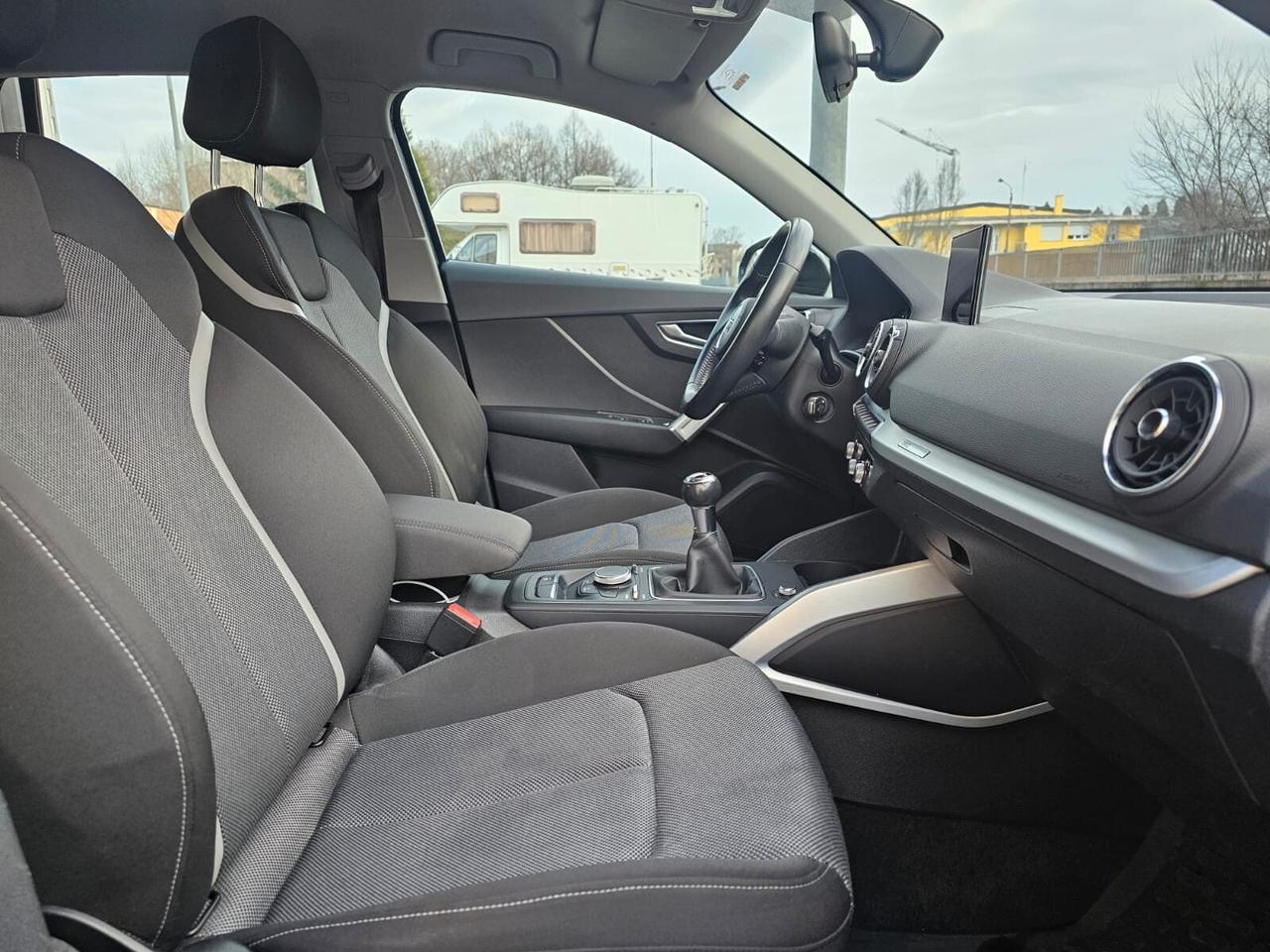 Audi Q2 30 TDI 1.6 115cv Sport*Navi*Bi-Xeno*Pdc*Euro6*