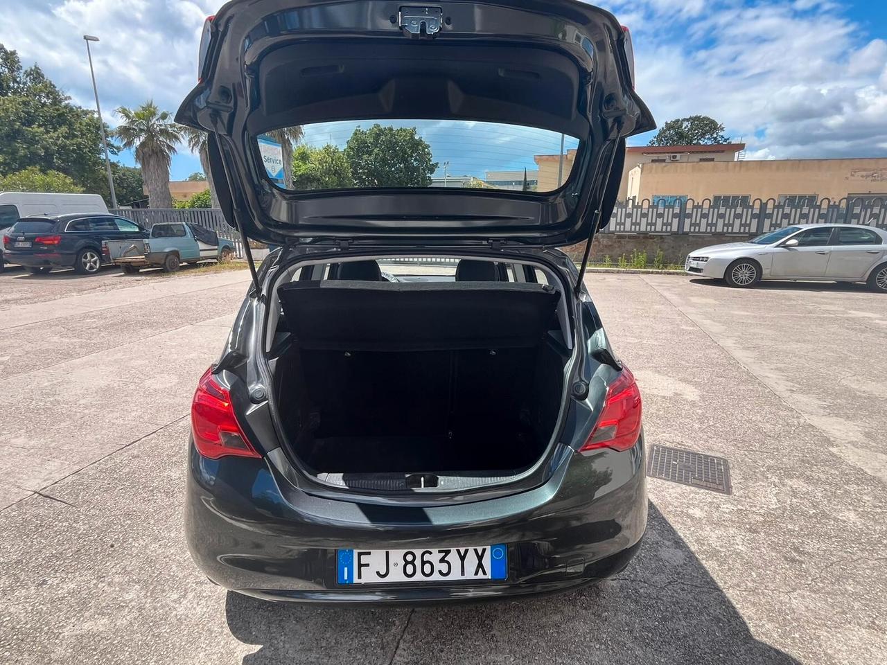 Opel Corsa 1.4 90CV GPL Tech 5 porte Innovation neop/ car play/lega/faro led
