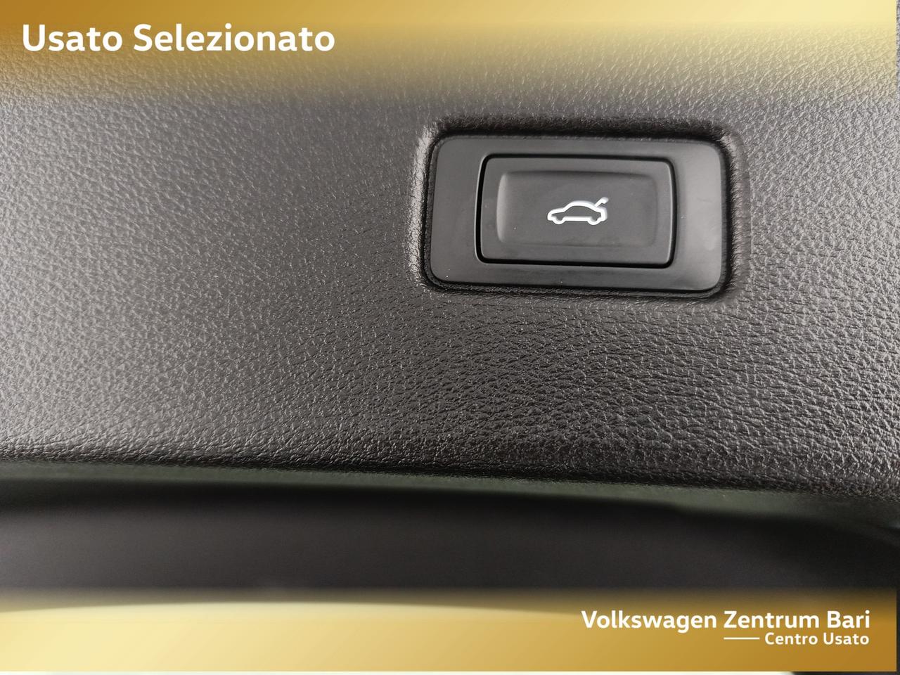 Audi Q5 sportback 35 2.0 tdi mhev 12v s line s-tronic