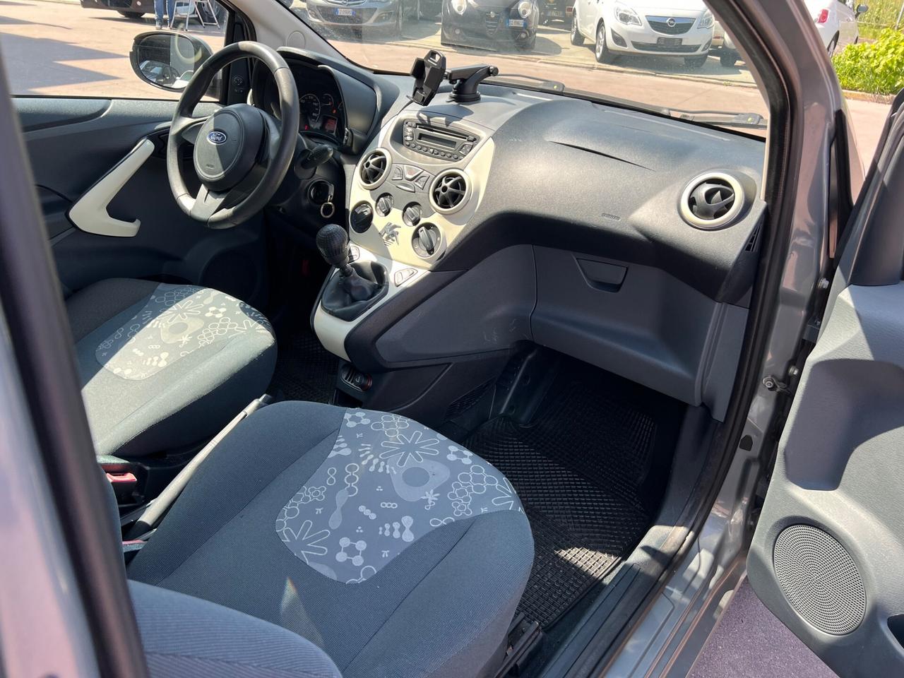 Ford Ka 1.2 8V 69CV Titanium