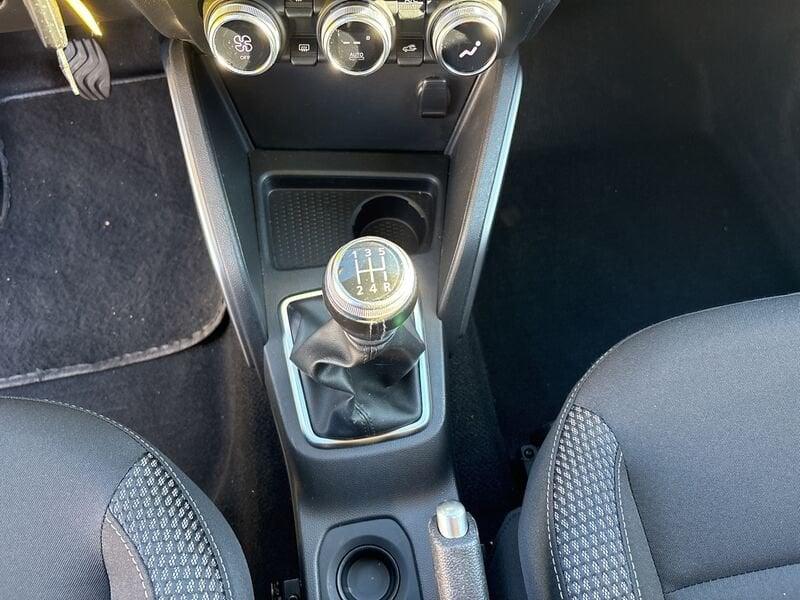 Dacia Duster Duster 1.6 SCe 4x2 Prestige + GPL