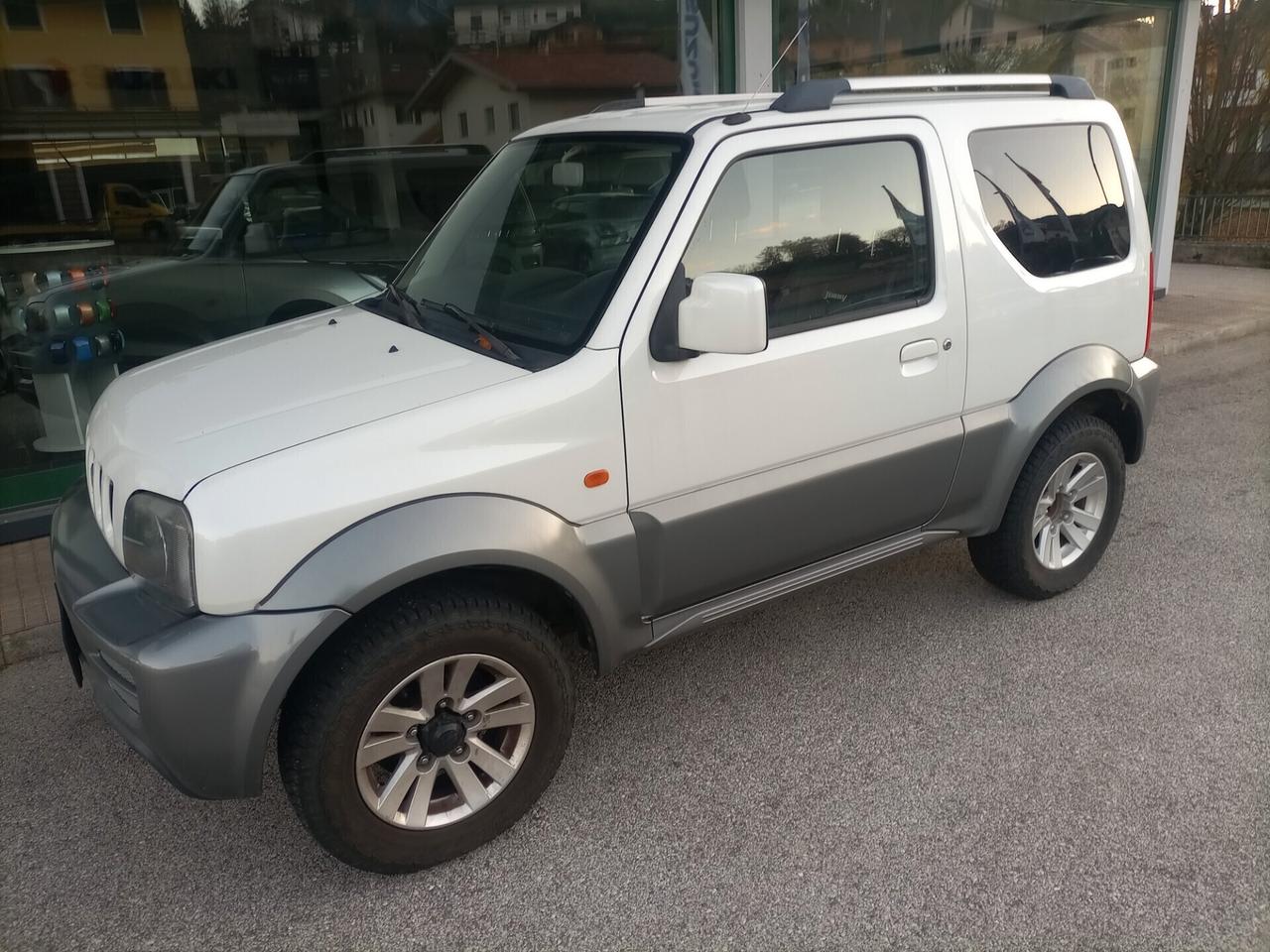 Suzuki Jimny 1.3 4WD Evolution Plus