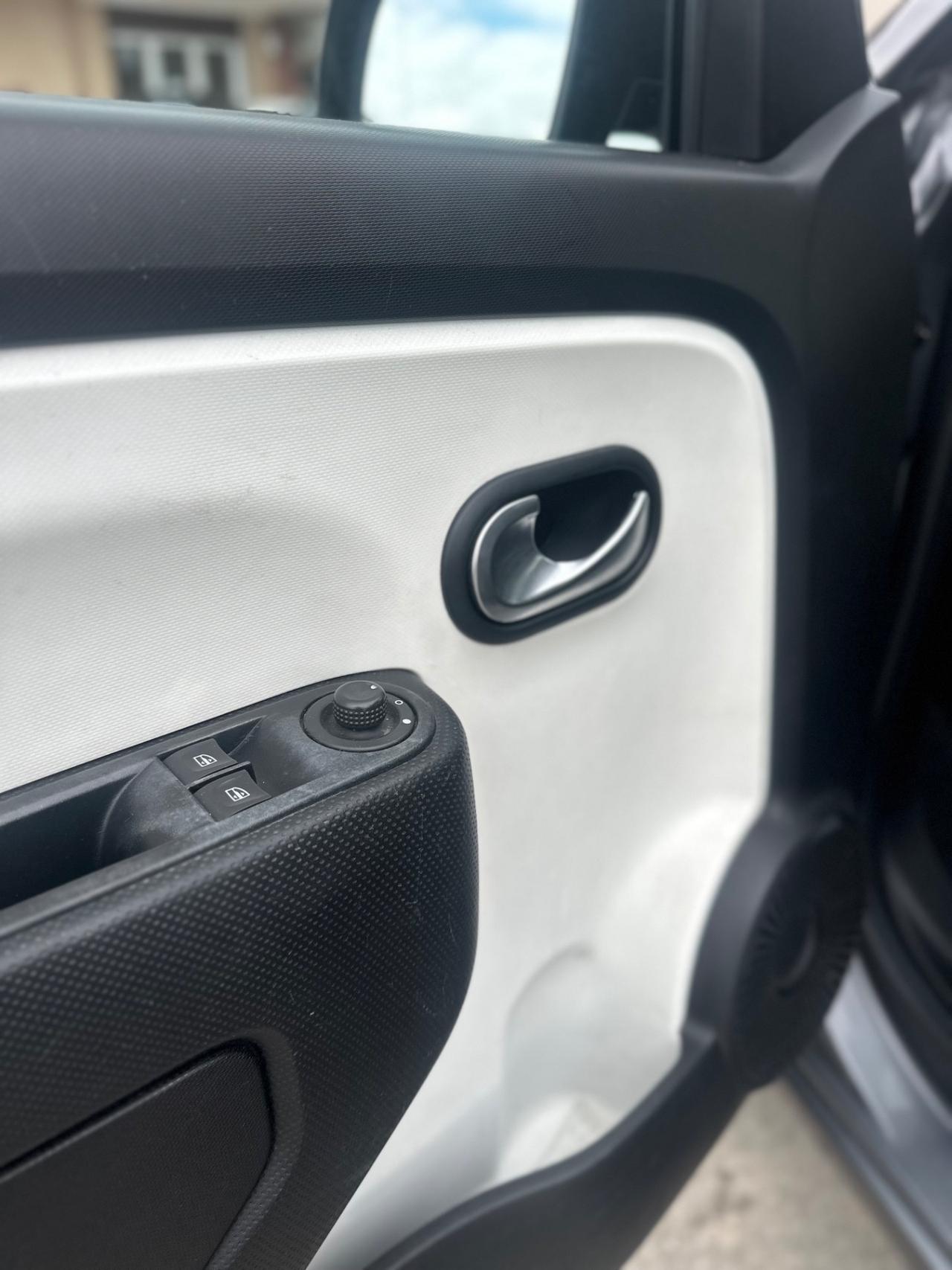 Renault Twingo TCe 90 CV GPL Duel2