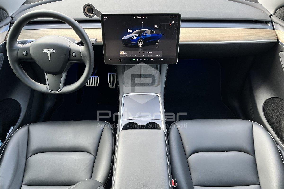 TESLA Model Y RWD