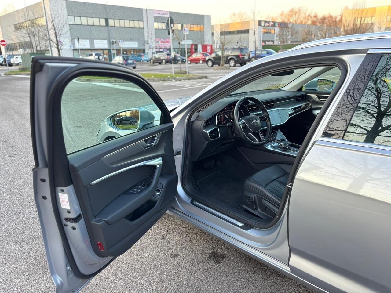 Audi A6 Avant 40 2.0 TFSI S tronic•PELLE• Business Design