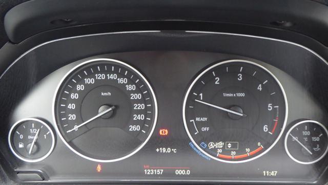 BMW 320 d xDrive Touring Business Advantage
