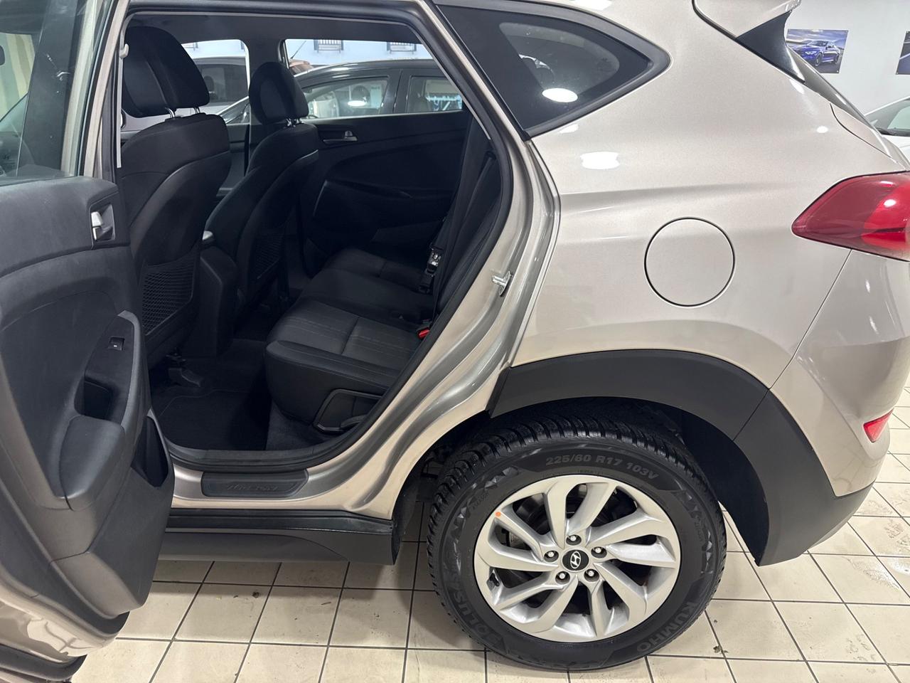 Hyundai Tucson 1.7 2018 full optional
