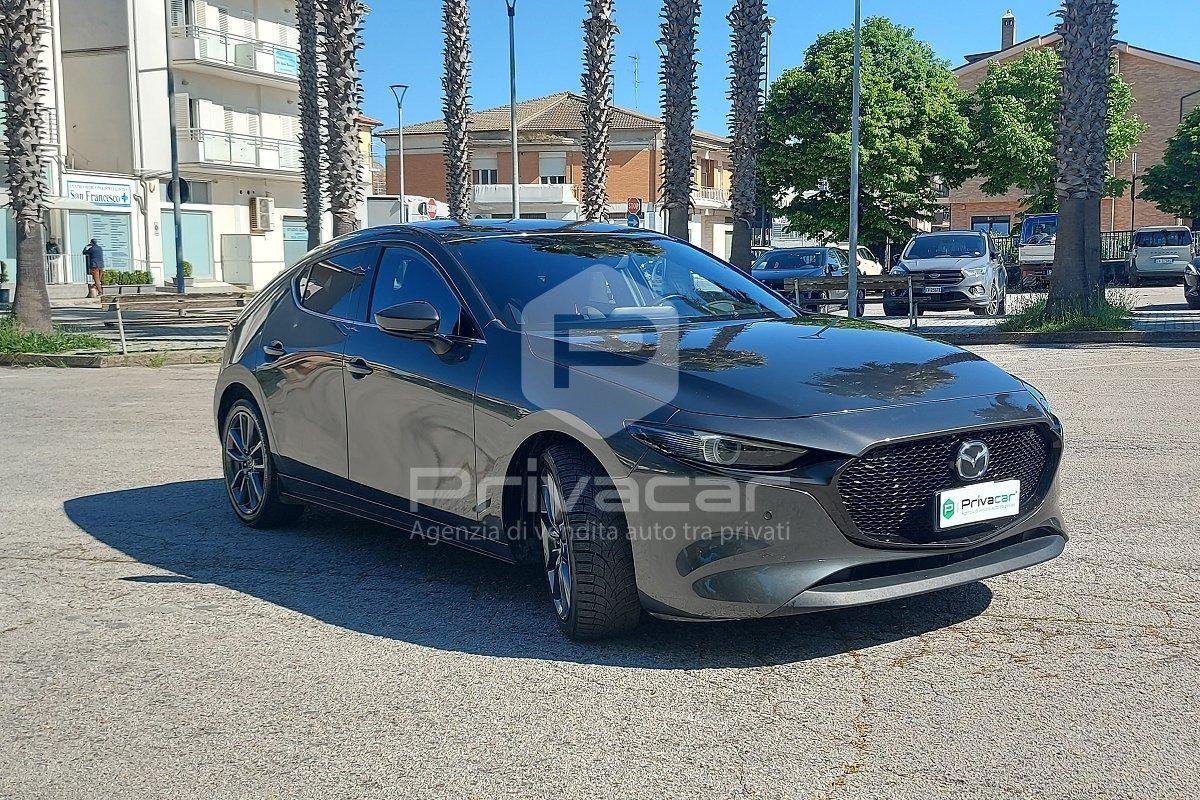 MAZDA Mazda3 1.8L Skyactiv-D Exceed