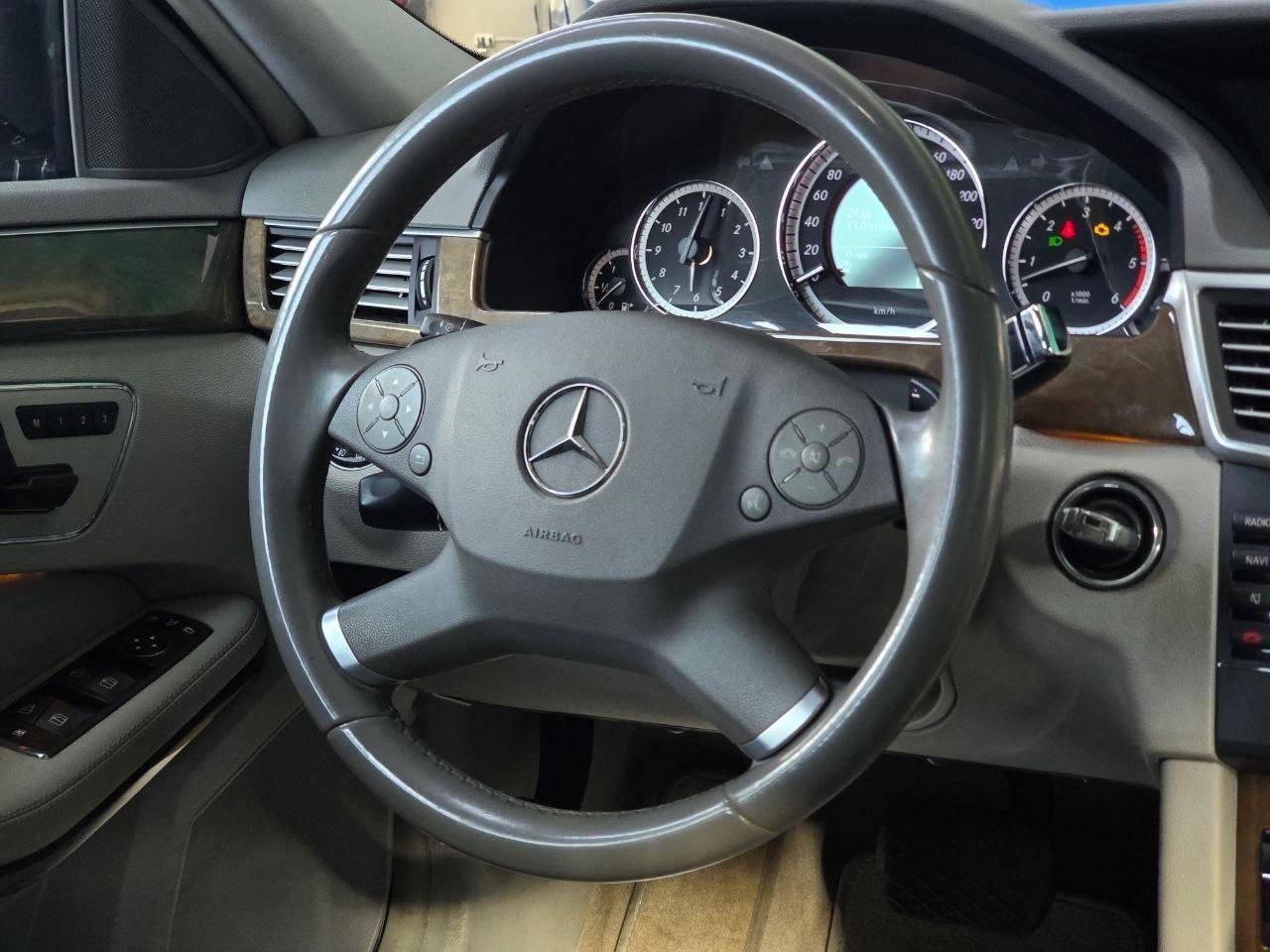 Mercedes-benz E 350 CDI BlueEFFICIENCY Avantgarde AMG
