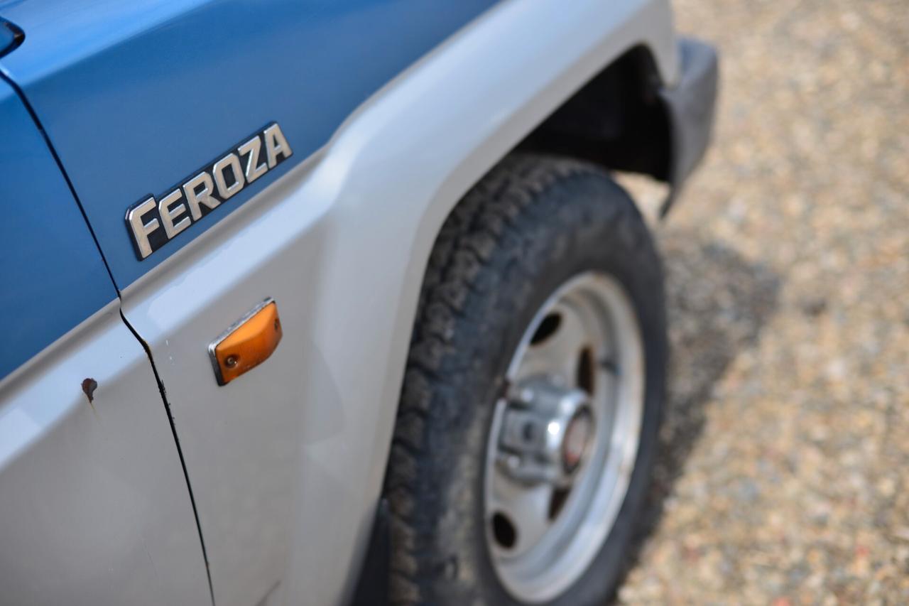Daihatsu Feroza 1.6i cat Resin-top Full-Time City