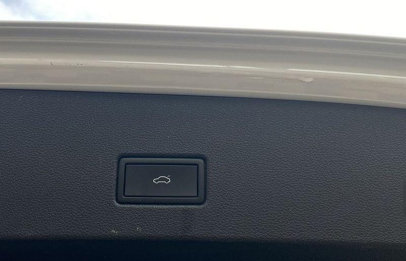 Volkswagen T-Roc R-Line 2.0 TDI 150CV DSG