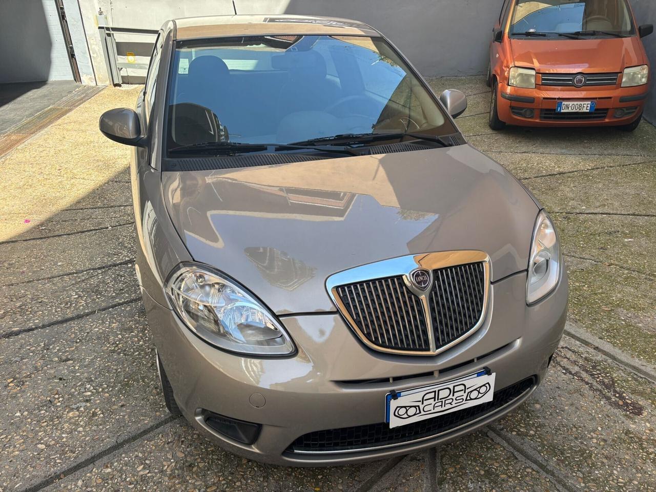 Lancia Ypsilon 1.2 - 19.000 KM ORIGINALI